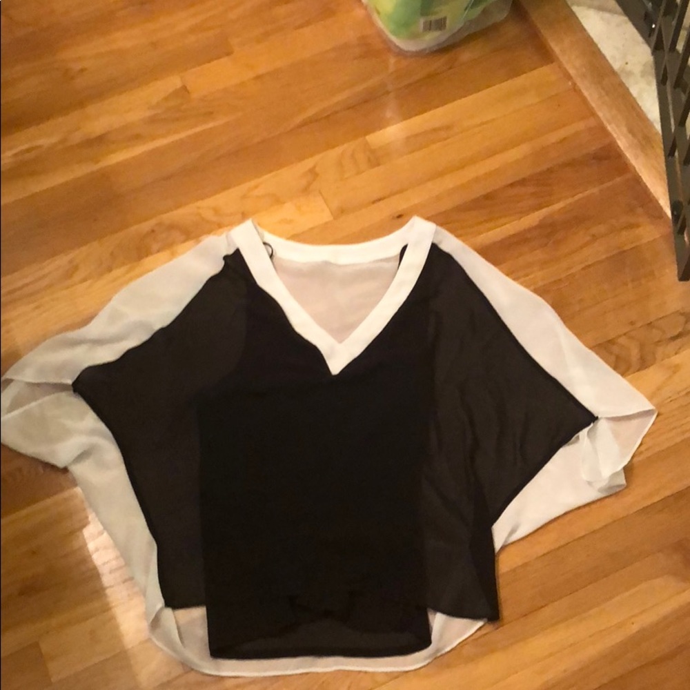 Zara Black and white color block top